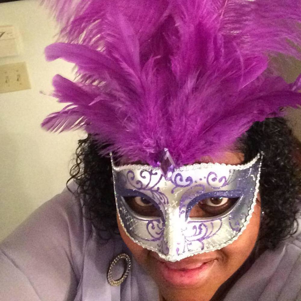 Meet your Posher, Deidra